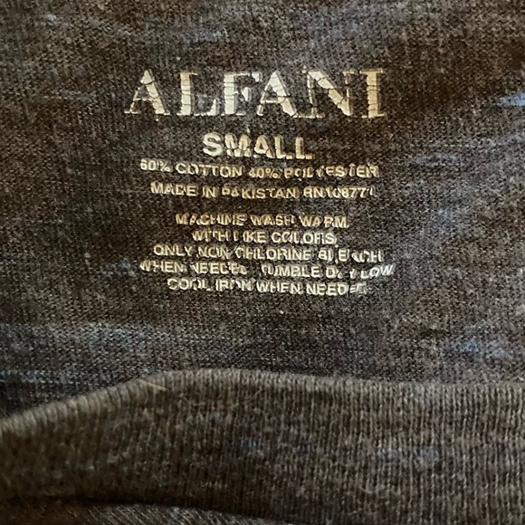 Alfani Grey and Blue T-Shirt - Picture 3 of 3